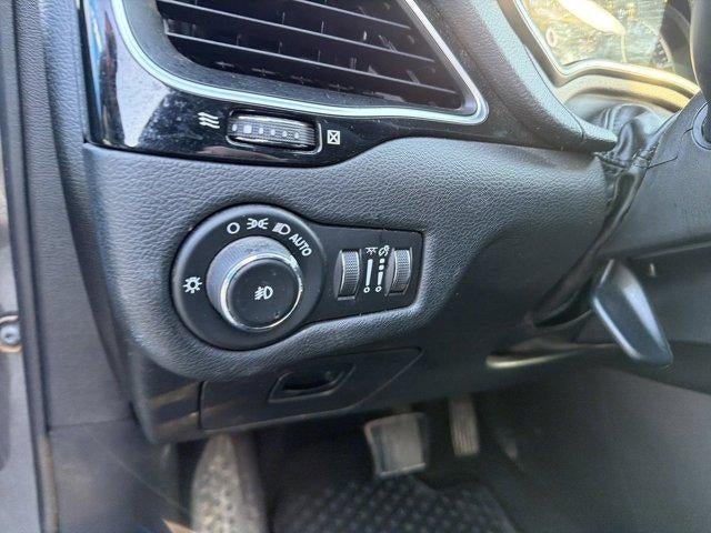2019 Jeep Cherokee Altitude