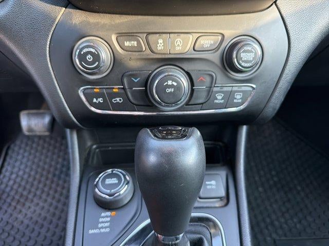2019 Jeep Cherokee Altitude