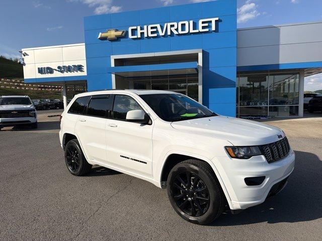 2020 Jeep Grand Cherokee Altitude 4WD's photo
