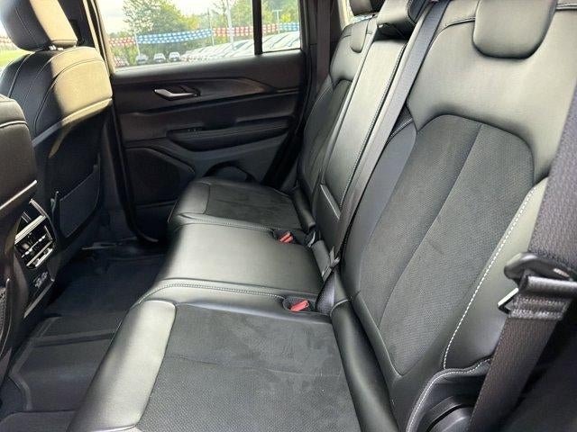 2025 Jeep Grand Cherokee Altitude X 4x4