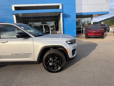 2025 Jeep Grand Cherokee Altitude X 4x4