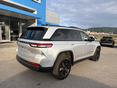 2025 Jeep Grand Cherokee Altitude X 4x4