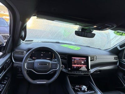 2024 Jeep Wagoneer L Base