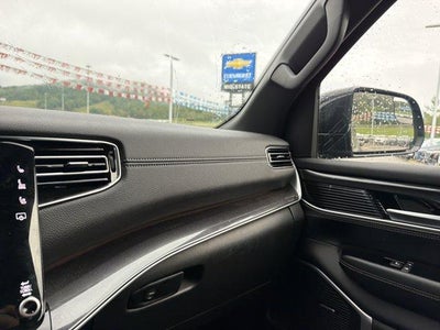 2024 Jeep Wagoneer Base