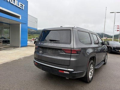 2024 Jeep Wagoneer Base