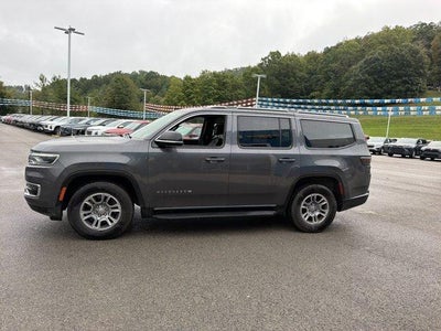 2024 Jeep Wagoneer Base