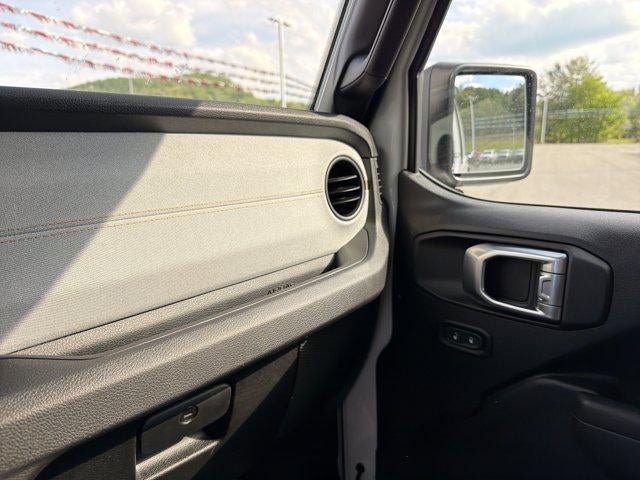 2024 Jeep Gladiator Sport S
