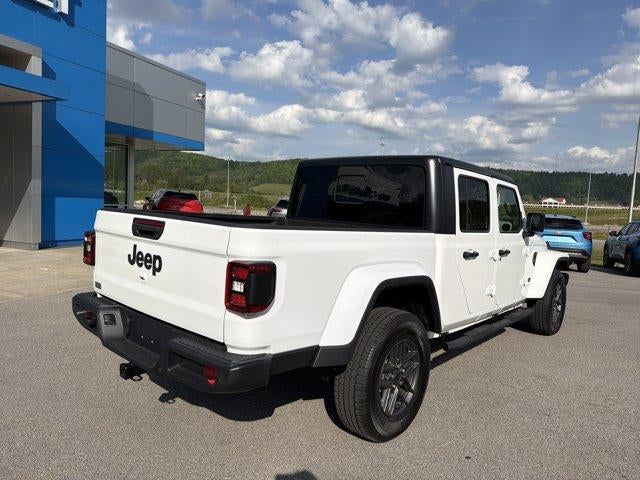 2024 Jeep Gladiator Sport S
