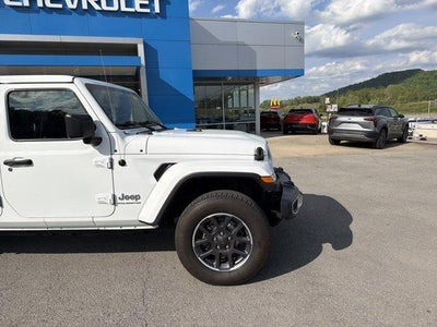 2023 Jeep Gladiator Overland 4x4
