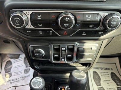 2023 Jeep Gladiator Overland 4x4