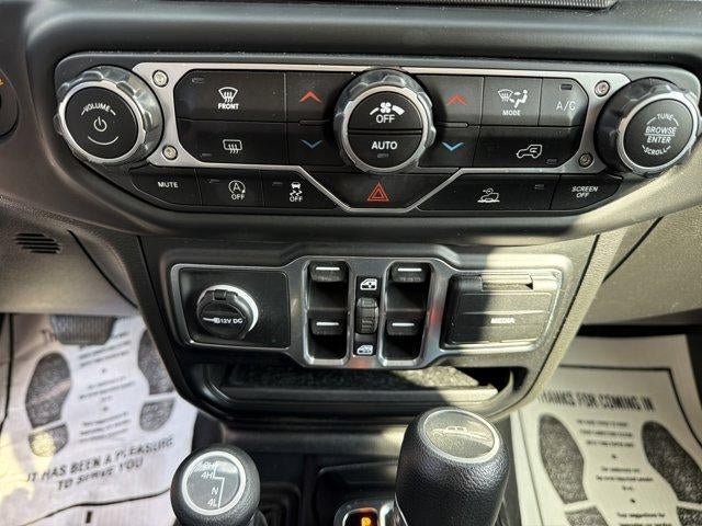 2023 Jeep Gladiator Overland 4x4