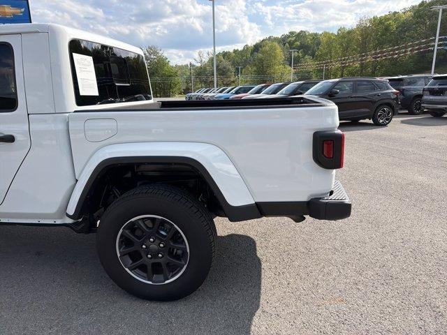 2023 Jeep Gladiator Overland 4x4