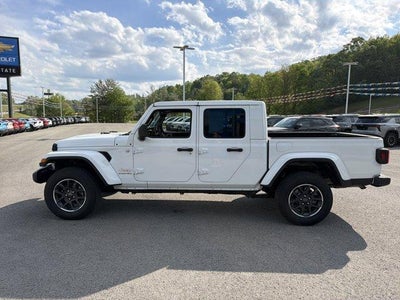 2023 Jeep Gladiator Overland 4x4