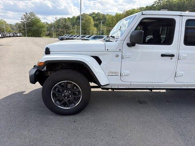 2023 Jeep Gladiator Overland 4x4
