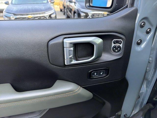 2024 Jeep Gladiator Mojave X