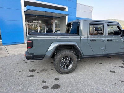 2024 Jeep Gladiator Mojave X