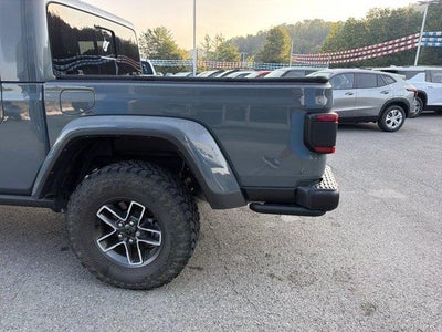 2024 Jeep Gladiator Mojave X