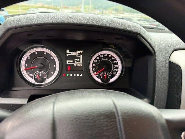 2020 RAM 1500 Classic SLT Crew Cab 4x4 6'4" Box