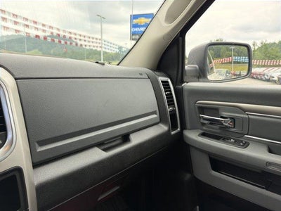 2020 RAM 1500 Classic SLT Crew Cab 4x4 6'4" Box