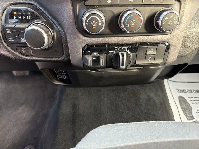 2023 RAM 1500 Big Horn Quad Cab 4x4 6'4" Box
