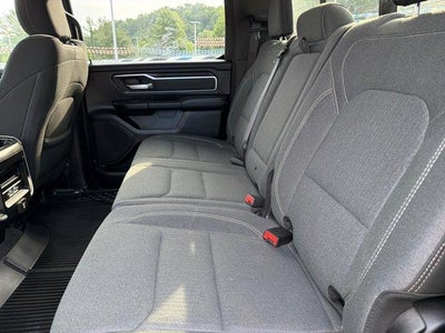 2021 RAM 1500 Big Horn Crew Cab 4x4 5'7" Box