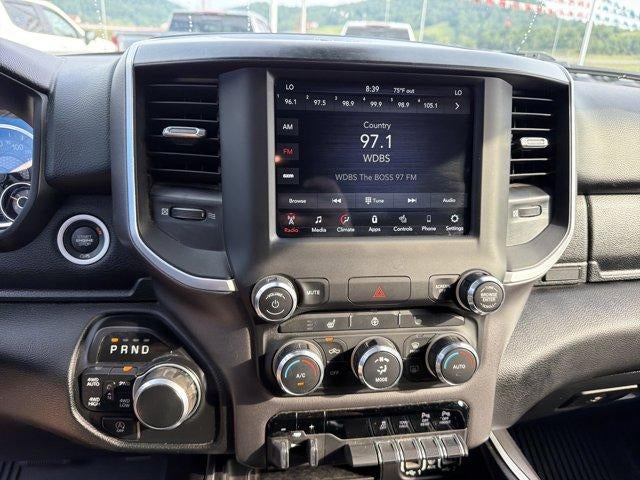 2021 RAM 1500 Big Horn Crew Cab 4x4 5'7" Box
