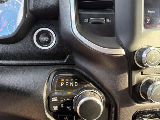 2021 RAM 1500 Big Horn Crew Cab 4x4 5'7" Box