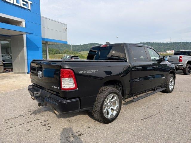 2021 RAM 1500 Big Horn Crew Cab 4x4 5'7" Box