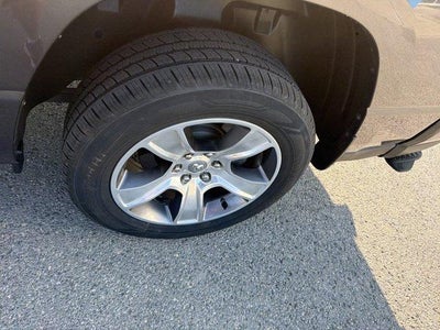 2025 RAM 1500 Tradesman Crew Cab 4x4 5'7" Box