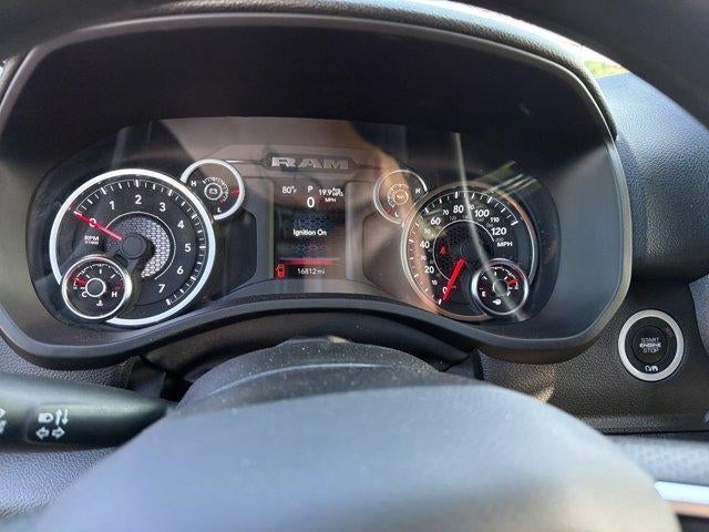 2025 RAM 1500 Tradesman Crew Cab 4x4 5'7" Box