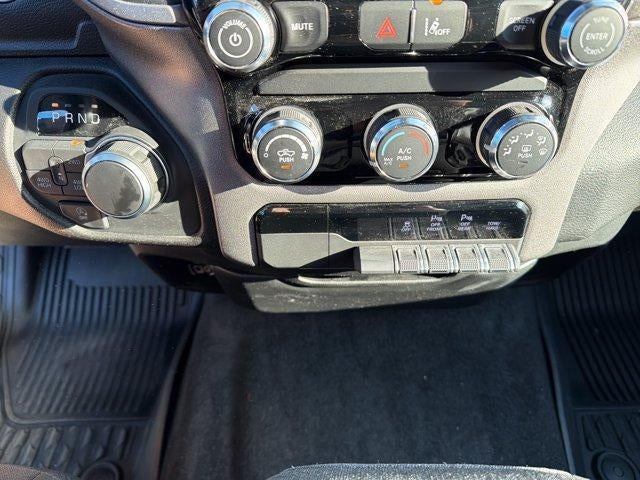 2025 RAM 1500 Tradesman Crew Cab 4x4 5'7" Box