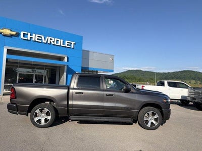 2025 RAM 1500 Tradesman Crew Cab 4x4 5'7" Box