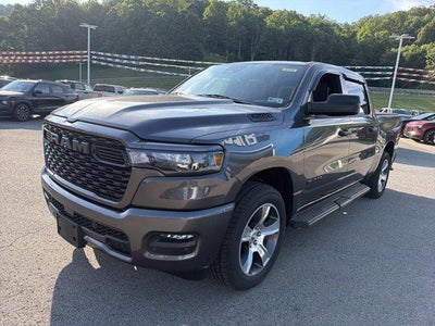 2025 RAM 1500 Tradesman Crew Cab 4x4 5'7" Box