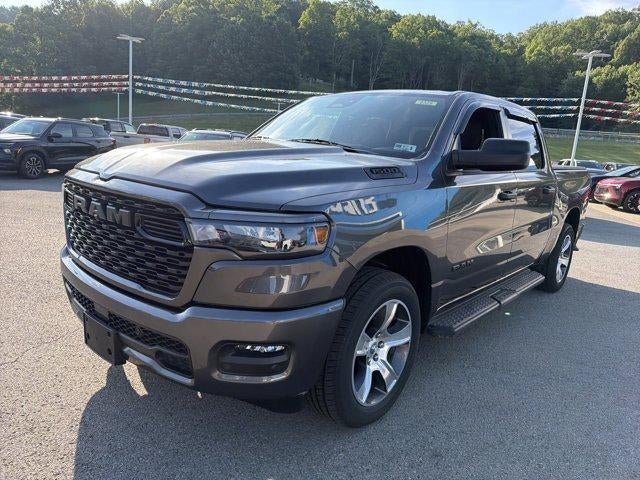2025 RAM 1500 Tradesman Crew Cab 4x4 5'7" Box
