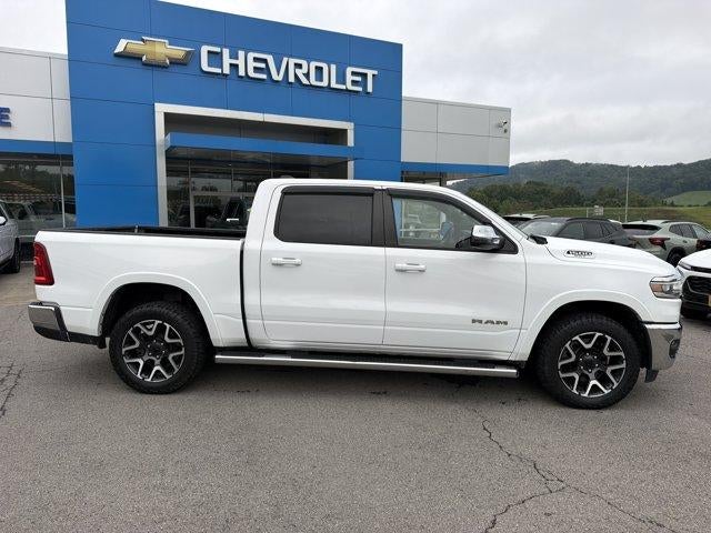 2025 RAM 1500 Laramie Crew Cab 4x4 5'7" Box