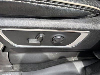 2022 RAM 1500 Laramie Crew Cab 4x4 6'4" Box