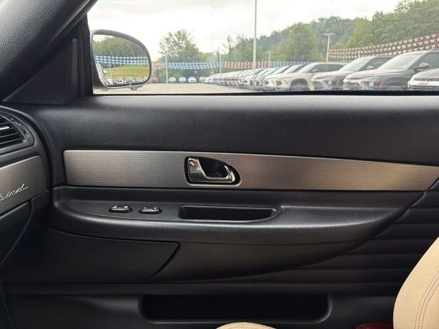 2004 Ford Thunderbird Deluxe