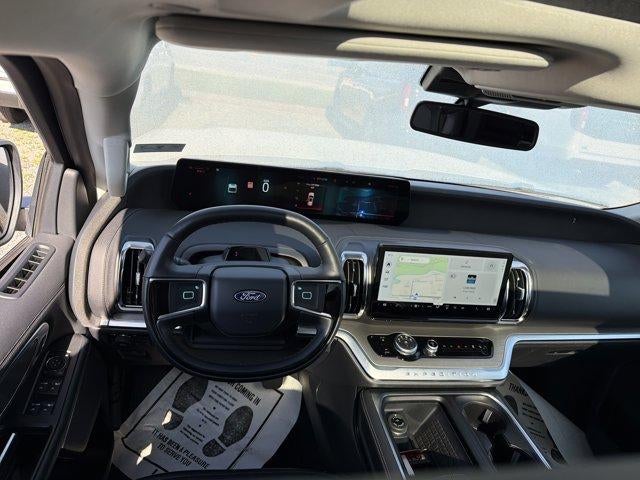 2025 Ford Expedition Platinum MAX