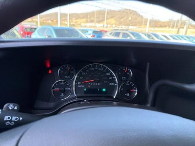 2025 Chevrolet Express Passenger 3500 1LS