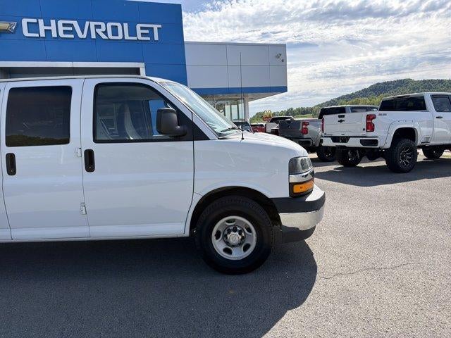 2020 Chevrolet Express Passenger 3500 LT