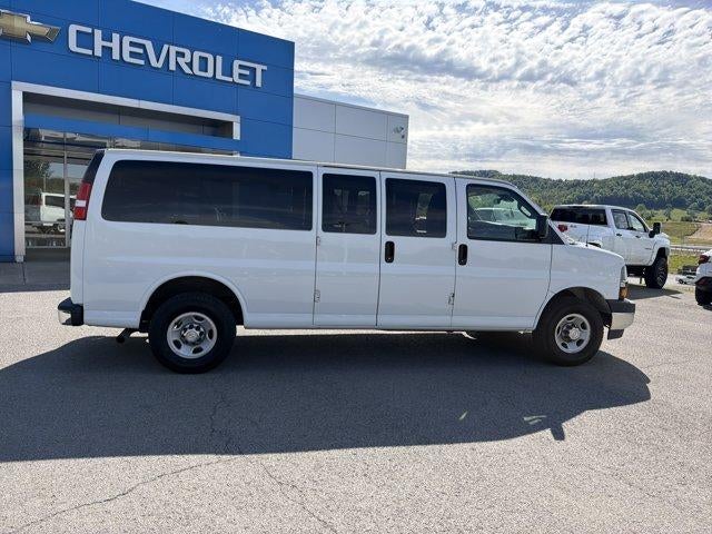 2020 Chevrolet Express Passenger 3500 LT
