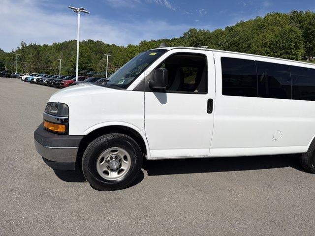 2020 Chevrolet Express Passenger 3500 LT