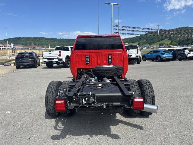 2026 Chevrolet Silverado 3500 HD Chassis Cab LT