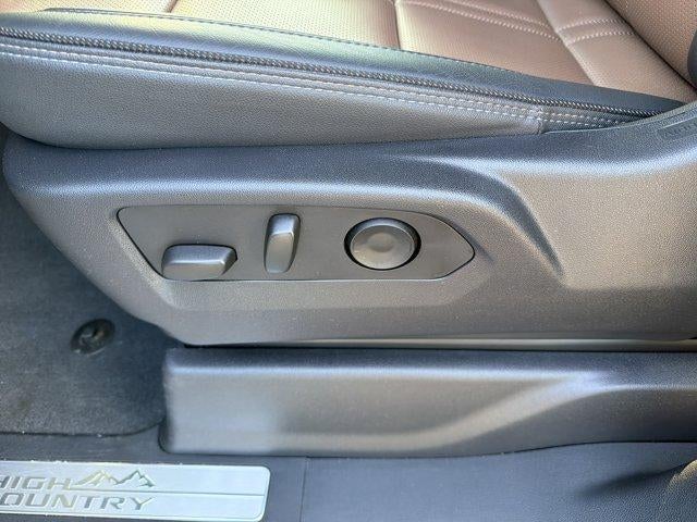 2025 Chevrolet Silverado 3500 HD High Country DRW