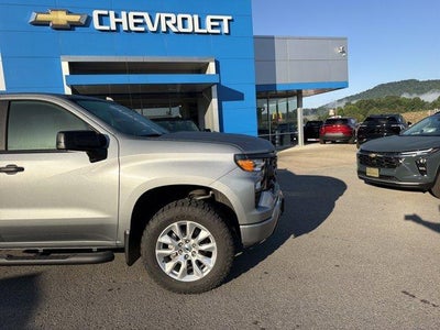 2025 Chevrolet Silverado 1500 Custom