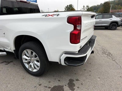 2025 Chevrolet Silverado 1500 Custom