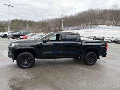 2025 Chevrolet Colorado WT/LT