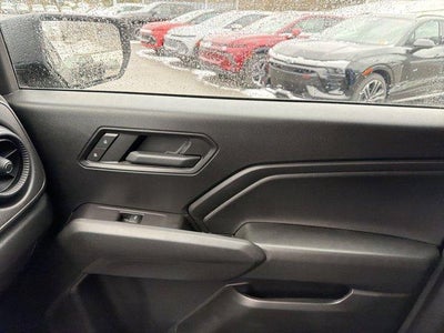 2025 Chevrolet Colorado WT/LT