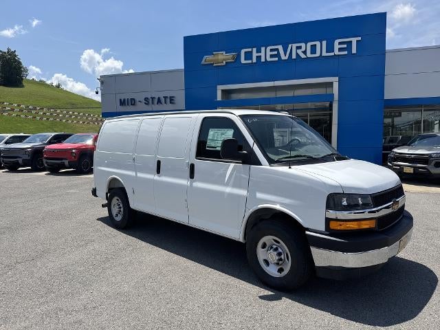 2025 Chevrolet Express Cargo 2500 Base