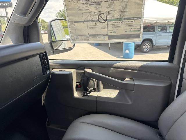 2025 Chevrolet Express Cargo 2500 Base